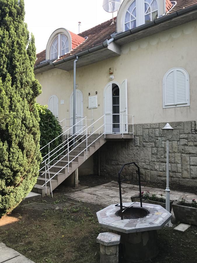 Aqua Line Apartmanhaz Hajdúszoboszló Exteriör bild